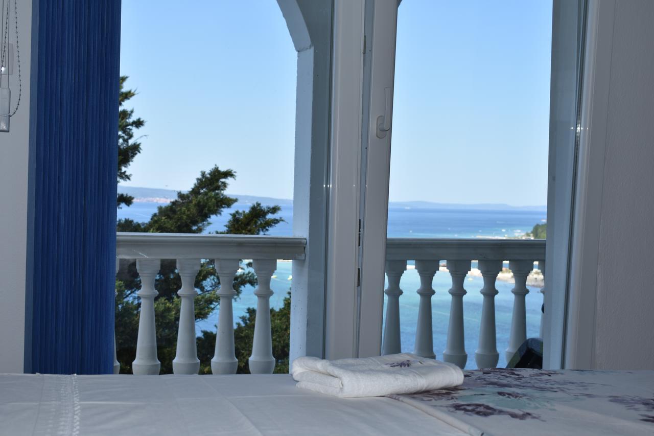 Apartman Horizont Apartment Omis Bagian luar foto